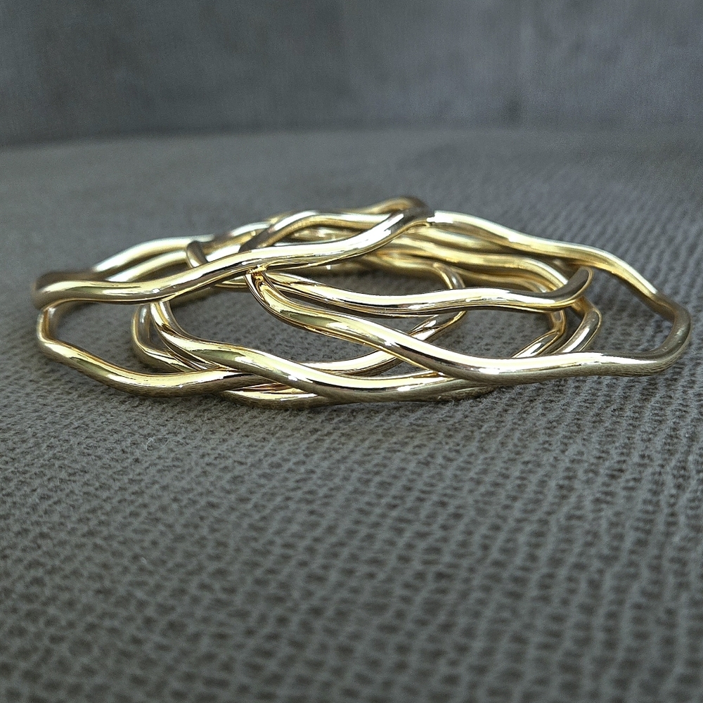 House🏠 of Harlow 1960 Set of Six6️⃣, Thin, Wavy🌊, Gold💛 Bangle Bracelets - Picture 11 of 15